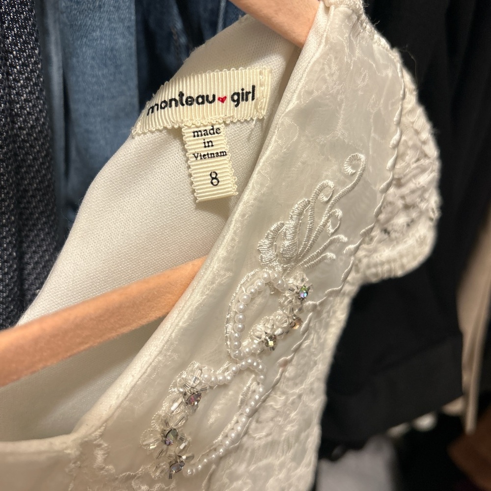 Monteau White Lace Blouse
